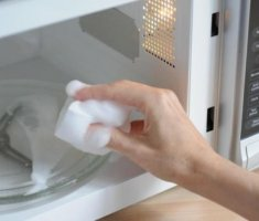 Как убрать запах из микроволновки быстро и эффективно