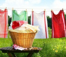 Чем отстирать кухонные полотенца — важно знать каждому